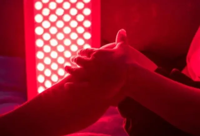 Red light therapy panel treatment at Active Performance Clinic, Sydney